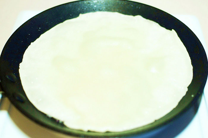 Восьмая фотография к инструкции по приготовлению рецепта Блинчики на молоке