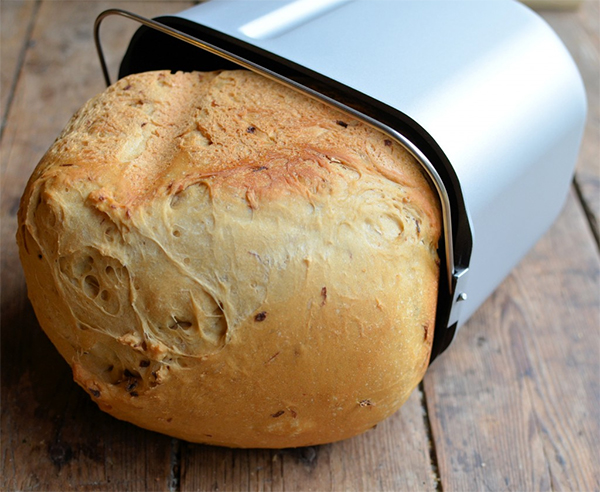 Вторая фотография к инструкции по приготовлению рецепта Чесночный хлеб в хлебопечке
