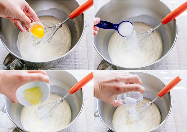 Четвертая фотография к инструкции по приготовлению рецепта Плюшки с корицей и сливочной глазурью