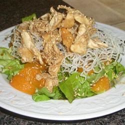 Азиатский куриный салат