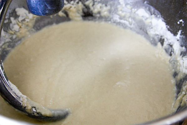 Четвертая фотография к инструкции по приготовлению рецепта Домашние пельмени с фаршем из теста на кефире
