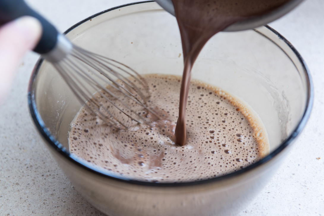 Шестая фотография к инструкции по приготовлению рецепта Шоколадный пудинг
