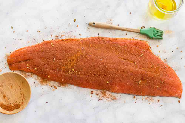 Третья фотография к инструкции по приготовлению рецепта Запеченный лосось с овощами
