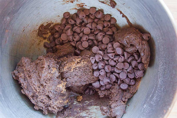 Пятая фотография к инструкции по приготовлению рецепта Шоколадно-имбирное печенье