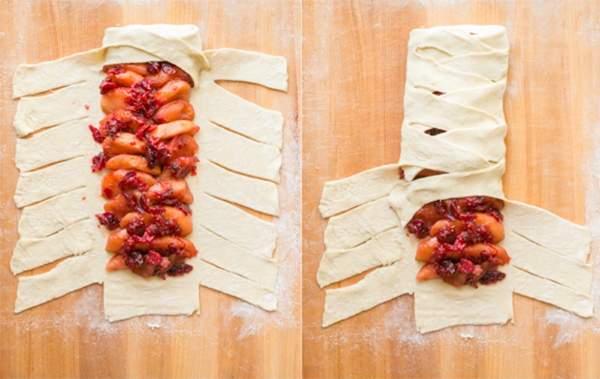 Третья фотография к инструкции по приготовлению рецепта Плетеный пирог с яблочно-клюквенной начинкой