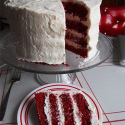 Красный торт