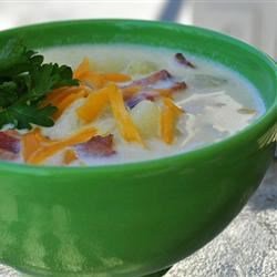 Сливочный картофельный суп с луком